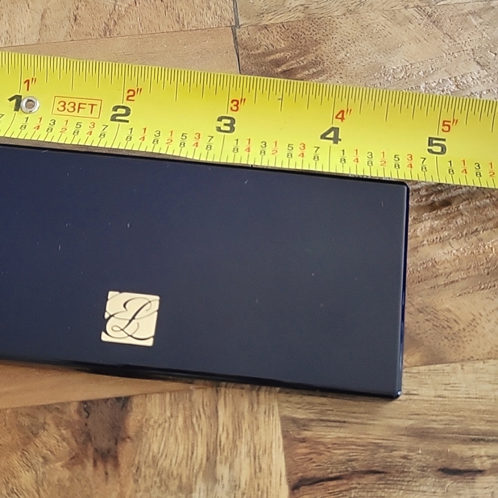 Estee Lauder eyeshadow palette - Picture 4 of 5
